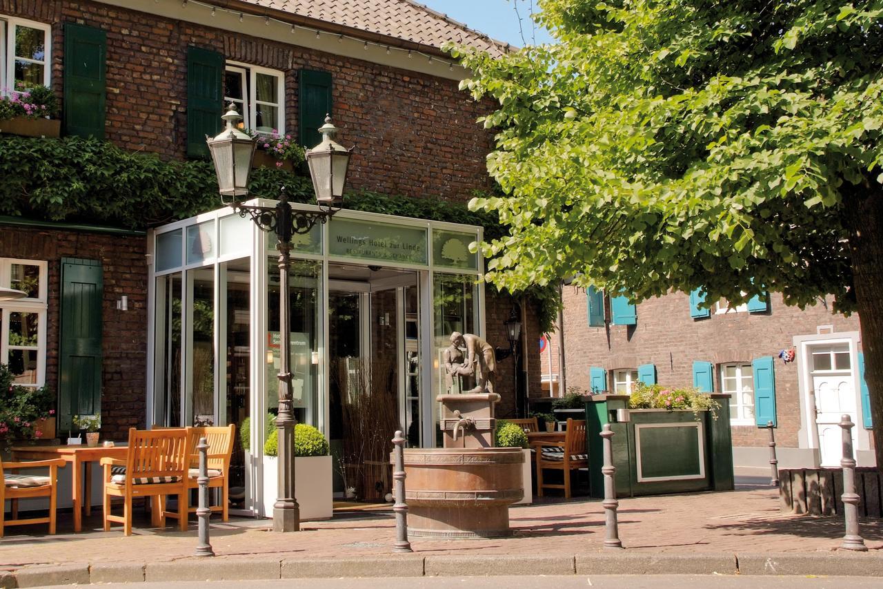 Wellings Romantik Hotel Zur Linde Moers Eksteriør bilde